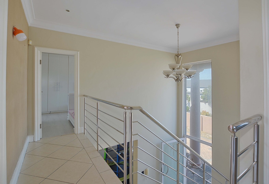 4 Bedroom Property for Sale in Parklands Western Cape